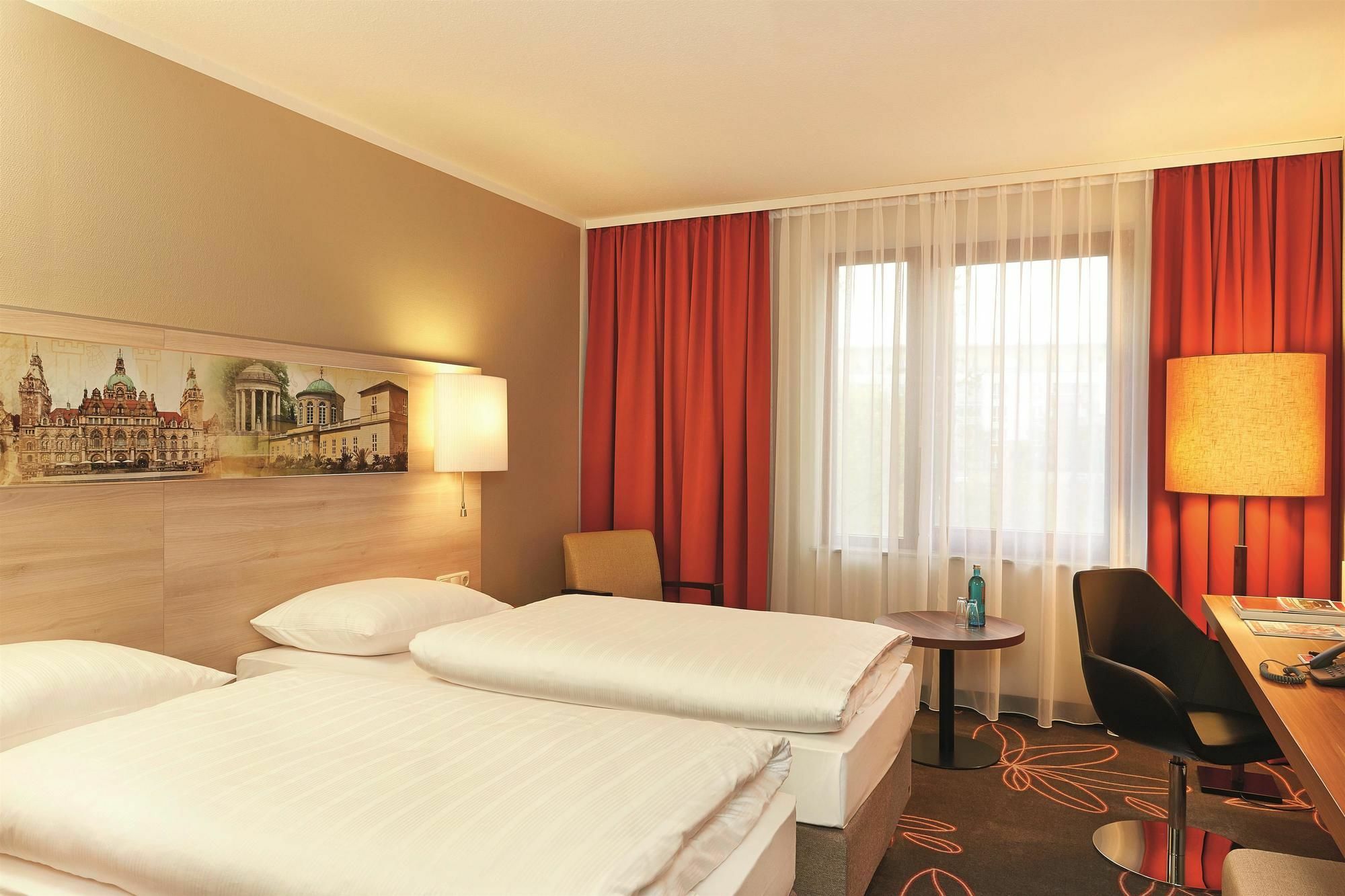H+ Hotel Hannover Exterior photo